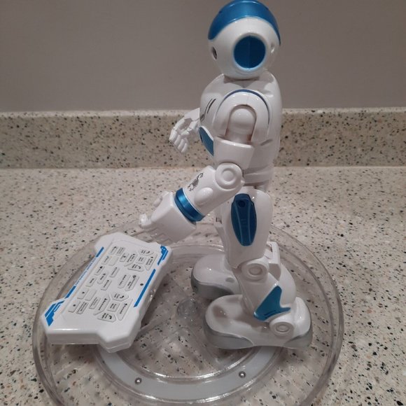 Lezo Smart Technology Robot With Remote Tested Works - Picture 4 of 6